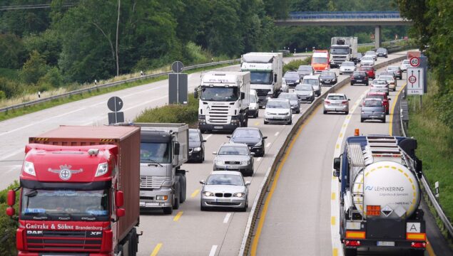 highway-g746307ba9_1280