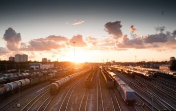 train-g02dd006a1_1280